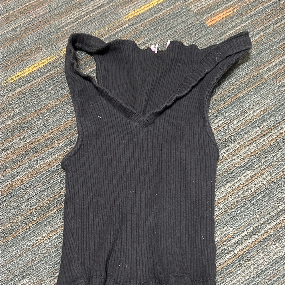 Black Ribbed Crop Top